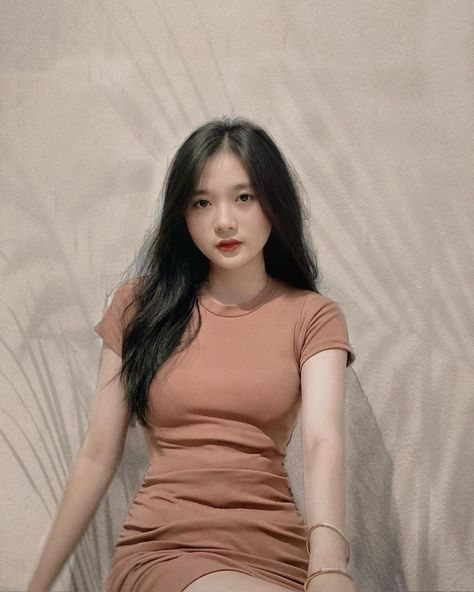 丰满的少妇视频高清观看